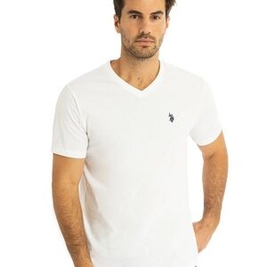 Men’s U.S. Polo Assn. White Tee with Black Trim. Size XL, 100% Cotton